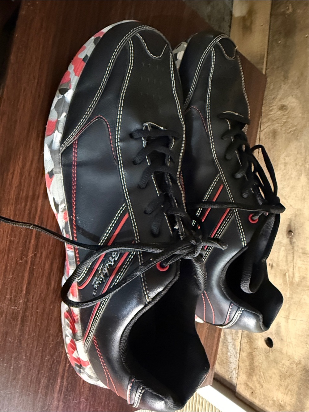 KR Strikeforce Flyer Lite Men’s Bowling Shoes